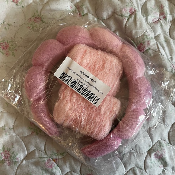 Other - Pink Plush Headband and wrist set